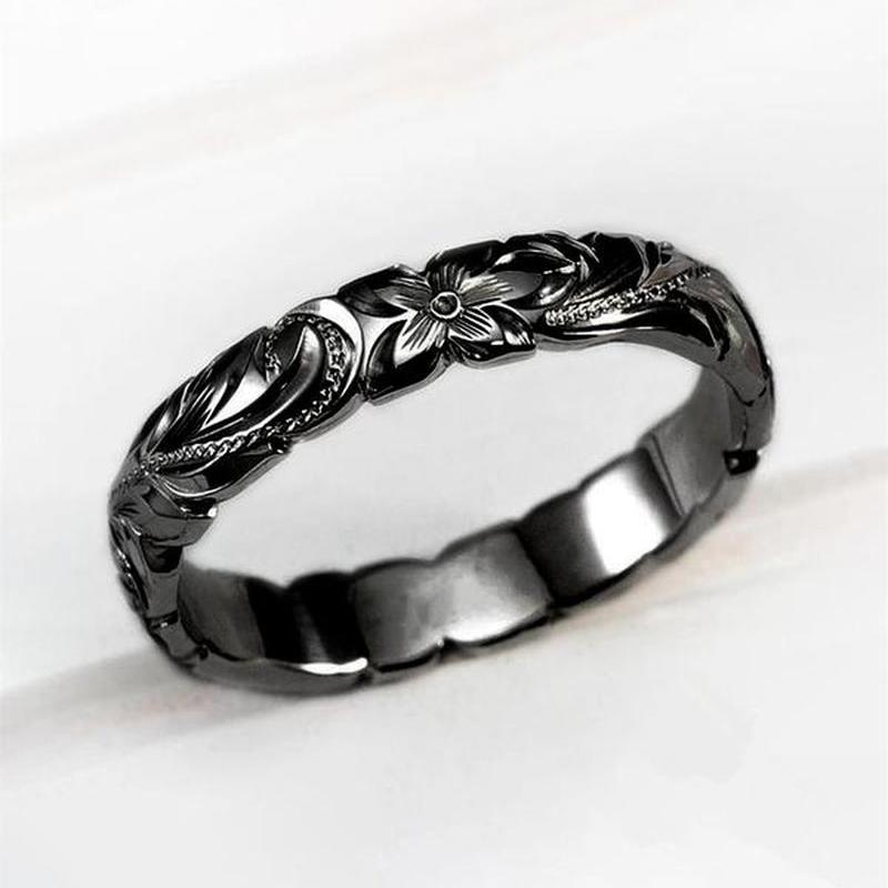 Engraved Flower Ring